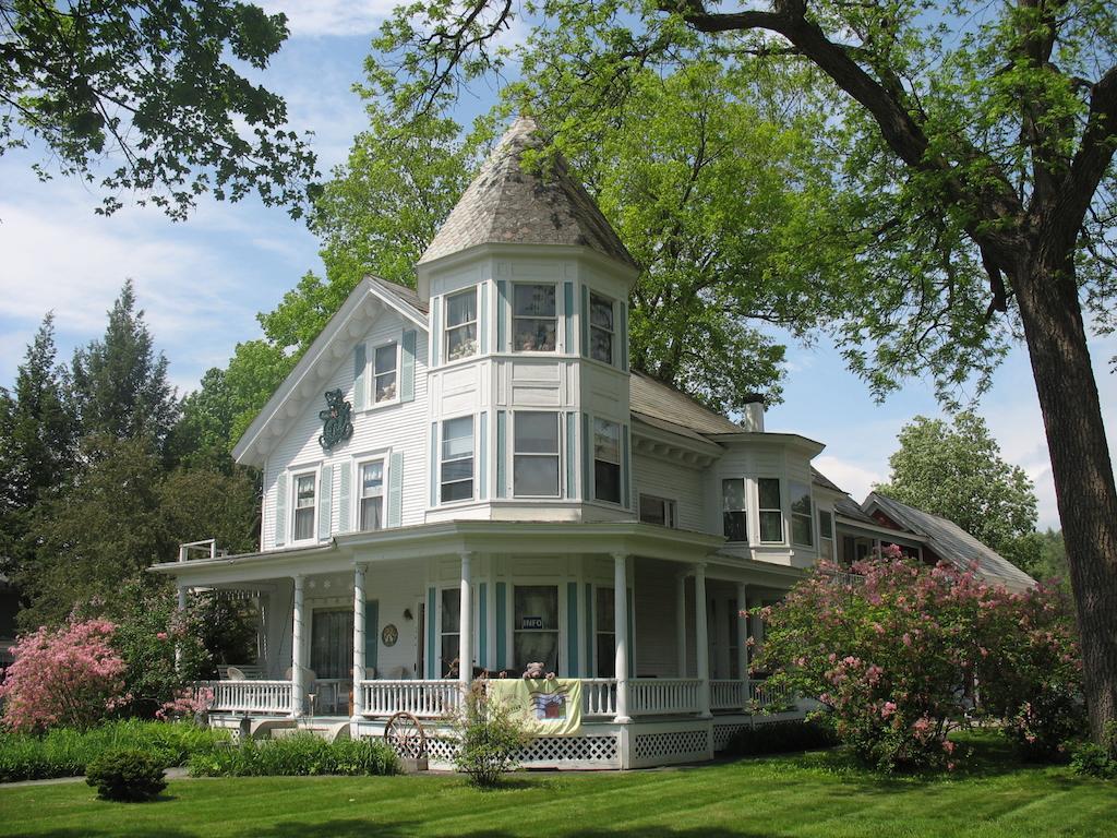 Hugging Bear Inn Bellows Falls Zewnętrze zdjęcie